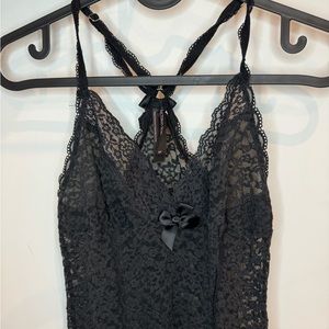 Victoria’s Secret Black Lace Slip chemise lingerie Slip Size S/P Bow